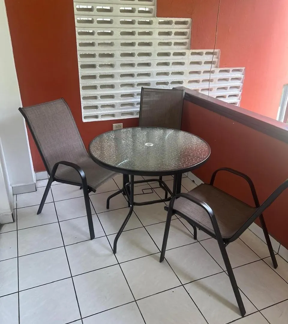 Ferienwohnung Maraval Townhouse - Haleland Park Sleeps 5 La Finette 0*,